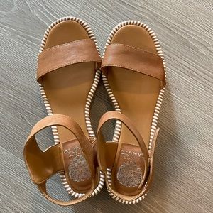 Vince Camuto Camel Sandals | Size 9.5